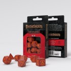 Набор из 7 кубиков Pathfinder Age of Ashes (красно-оранжевые) Набор из 7 кубиков Pathfinder Age of Ashes (красно-оранжевые)